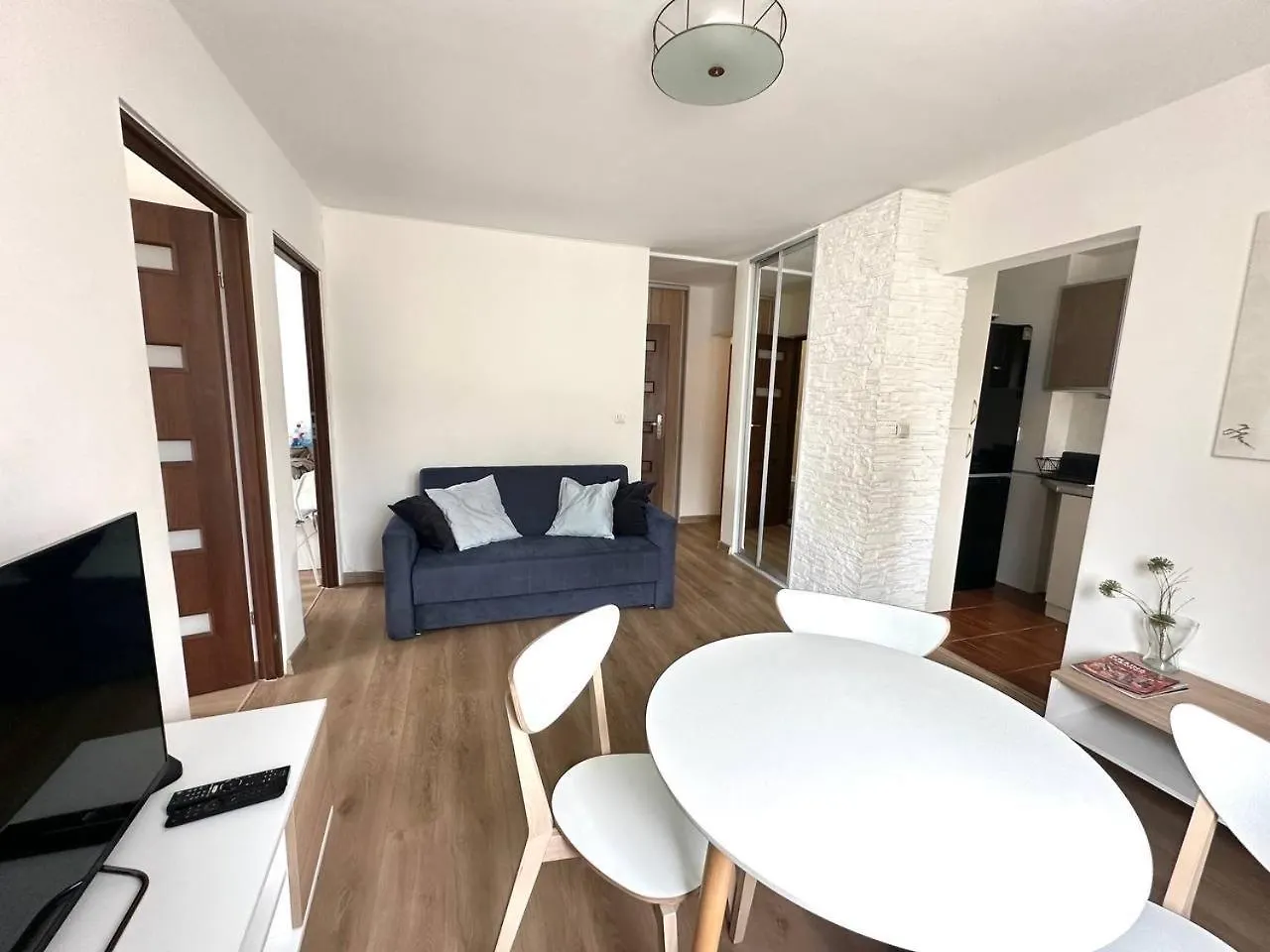 Ohmyhome-Zlota View Apartment وارسو 0*,