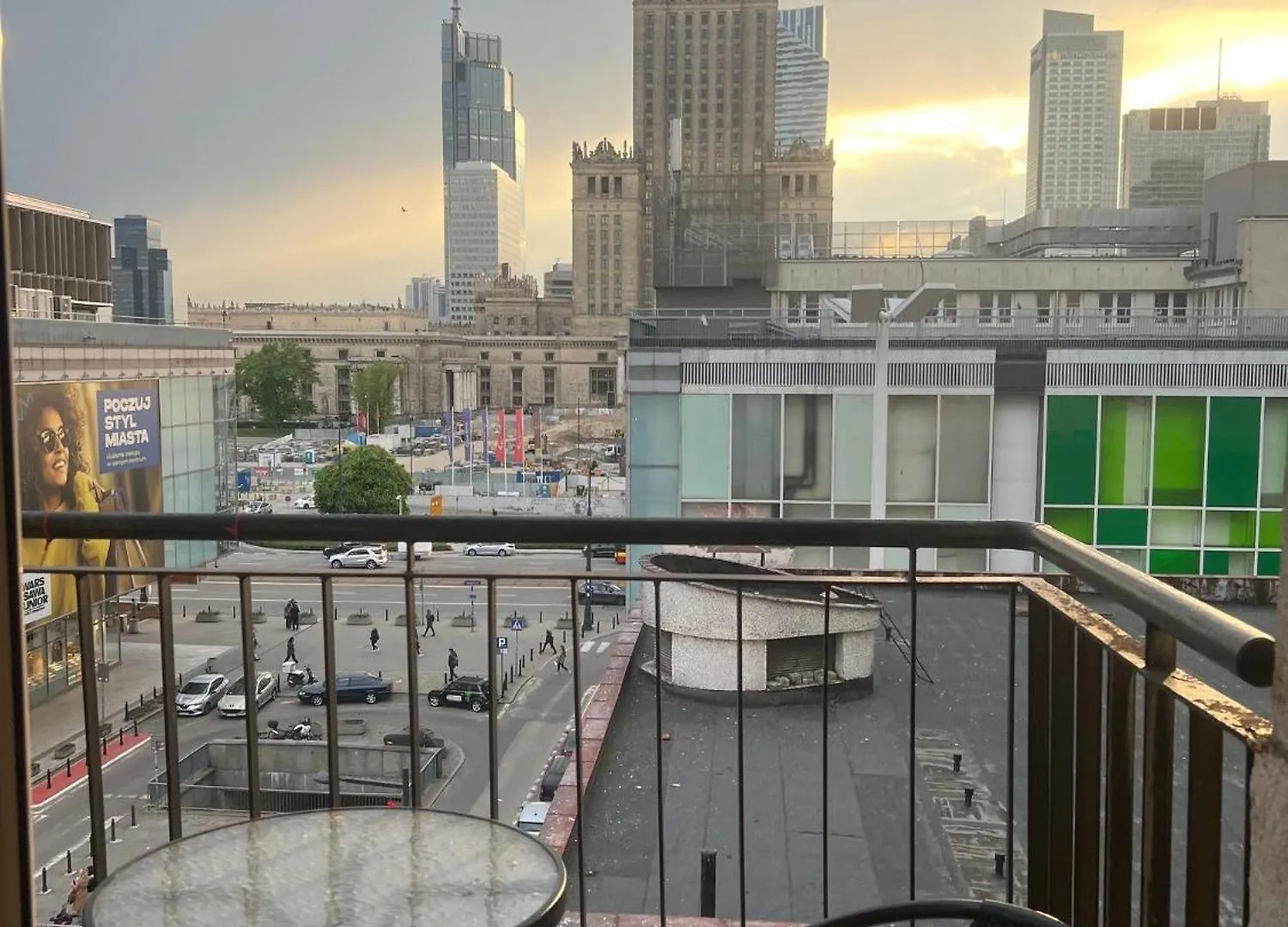 ורשה Ohmyhome-Zlota View Apartment פולין